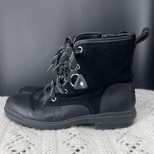 UGG Women’s 8 Black Hapsburg Hiker Leather Suede Lace Up Winter Boot Waterproof